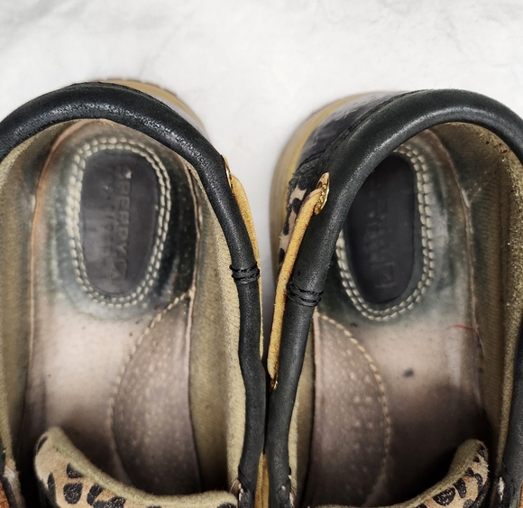 Leopard Sperry Sliders - Picture 11 of 12
